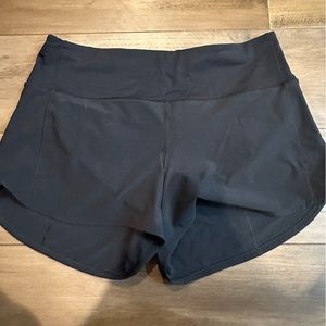 Black high rise, 4” Lululemon speed up short